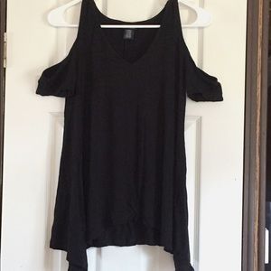 Black V-neck with shoulder cut outs.